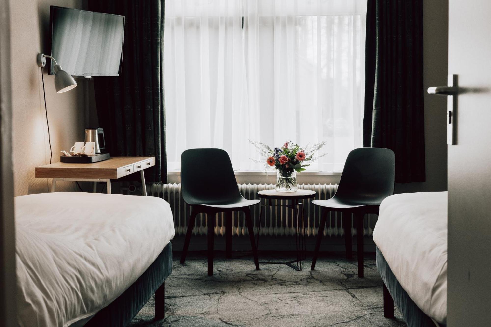 Landhotel De Hoofdige Boer Алмен Екстериор снимка
