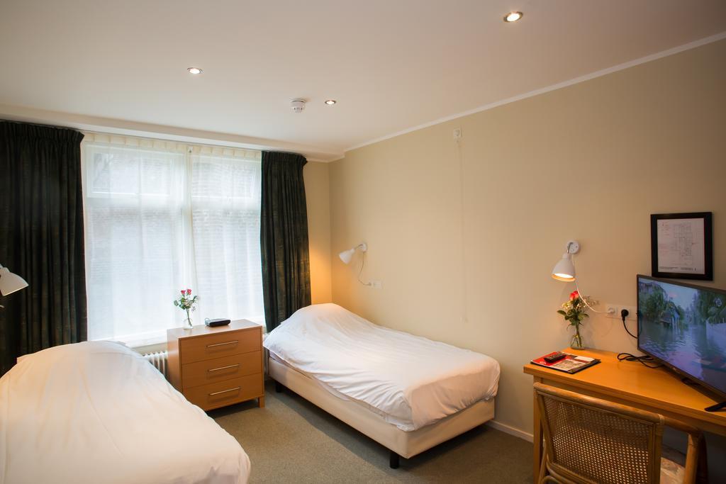Landhotel De Hoofdige Boer Алмен Екстериор снимка