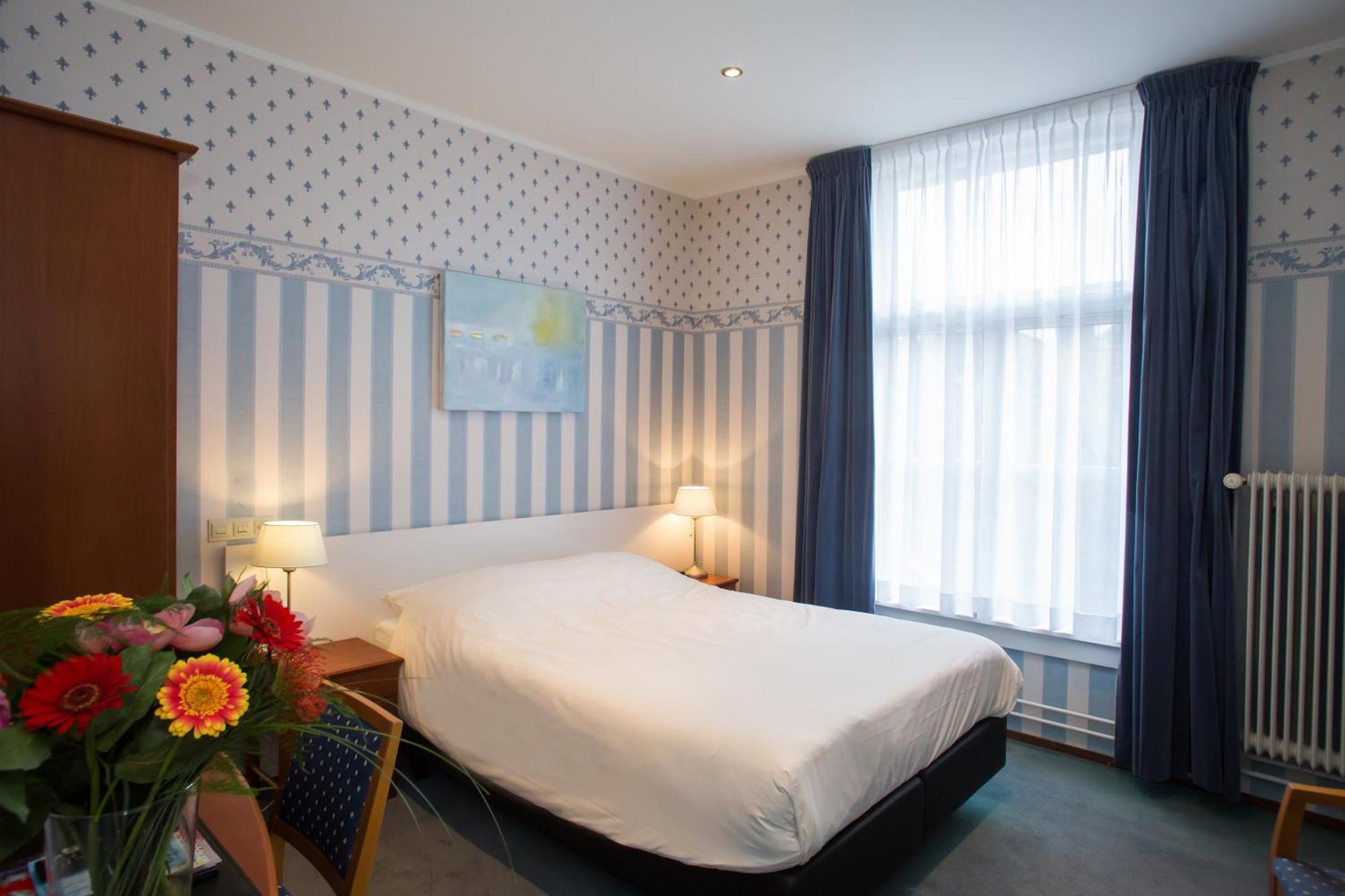 Landhotel De Hoofdige Boer Алмен Екстериор снимка