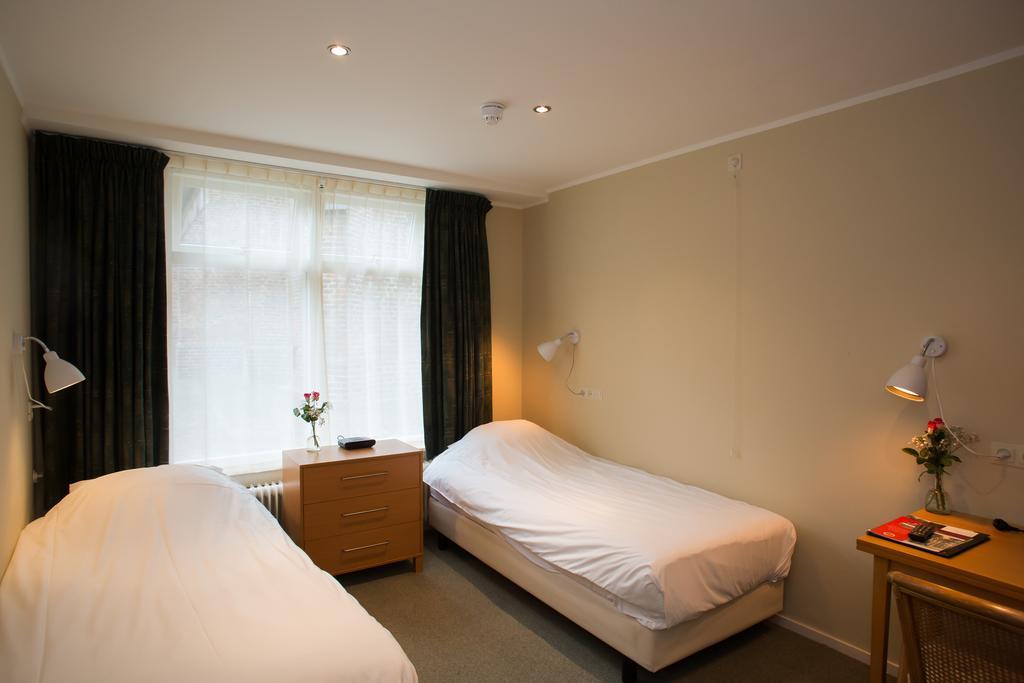 Landhotel De Hoofdige Boer Алмен Екстериор снимка